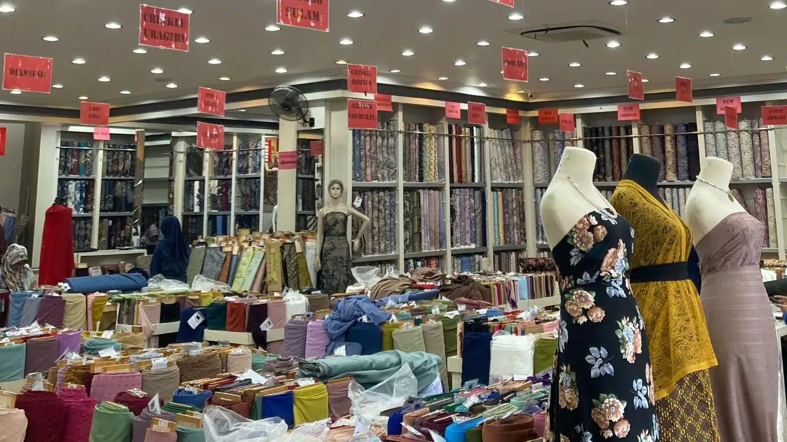 Fabric-Town-Top Fabric Store in Canada_ Where Quality Meets Creativity(banner)