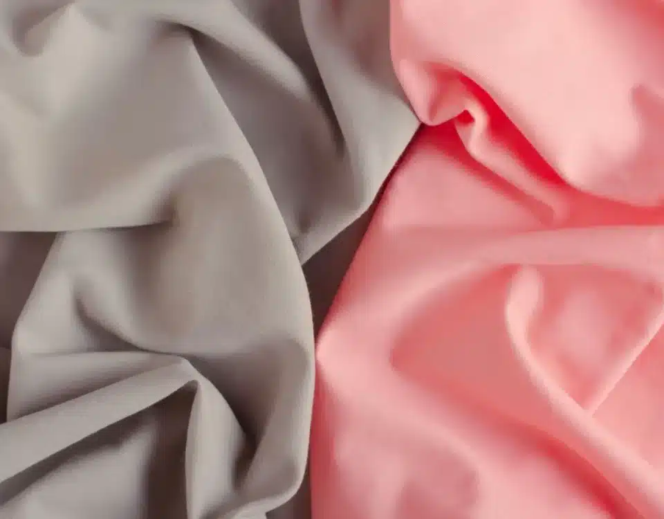 Fabric-Town-Ultimate Guide to Polyester Stretch Solids (blog)